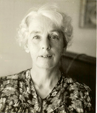 Elizabeth Lindsay (Tiny) Macky, 1946